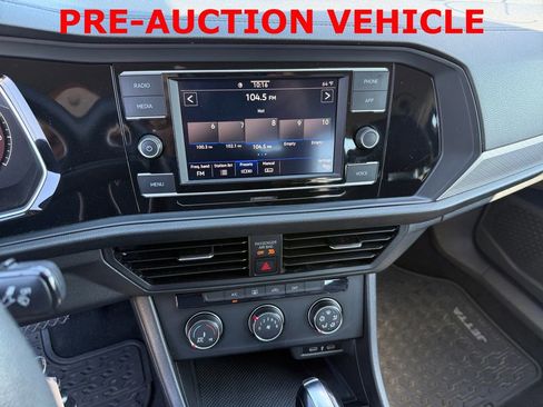 Used 2021 Volkswagen Jetta S FWD image 17
