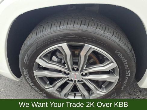 Used 2020 GMC Terrain Denali w/ Denali Premium Package AWD/4WD image 33
