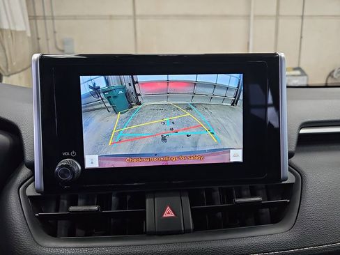 Used 2024 Toyota RAV4 LE image 22