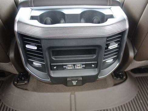 Used 2025 RAM 1500 Laramie w/ Laramie Southwest Edition image 32