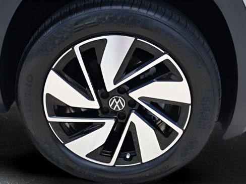 Certified 2024 Volkswagen Atlas SE FWD image 10