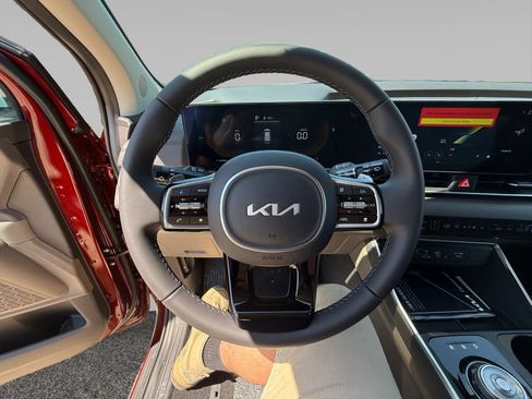 New 2026 Kia Carnival EX FWD image 12
