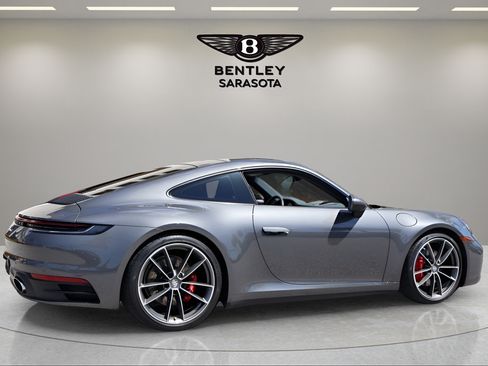 Used 2022 Porsche 911 Carrera S RWD image 9
