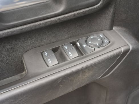 Used 2021 GMC Sierra 2500 4x4 Crew Cab w/ Convenience Package image 19