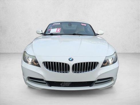 Used 2009 BMW Z4 sDrive35i image 2