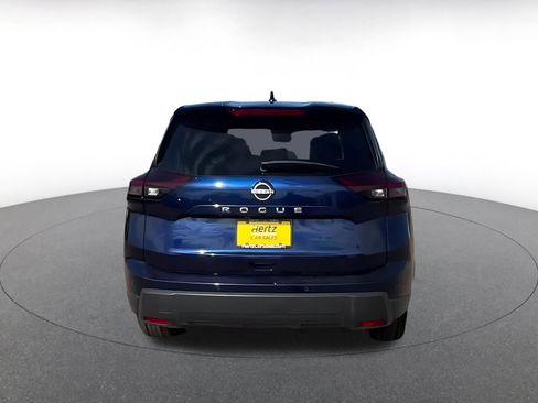 Used 2025 Nissan Rogue SV FWD image 7