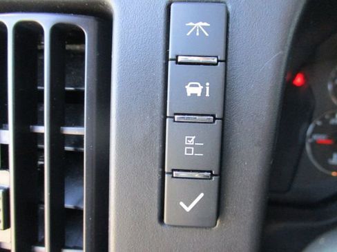 Used 2024 Chevrolet Express 2500 w/ Driver Convenience Package RWD image 14