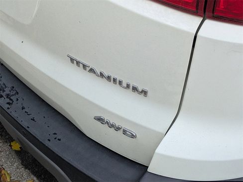 Used 2019 Ford EcoSport Titanium image 6