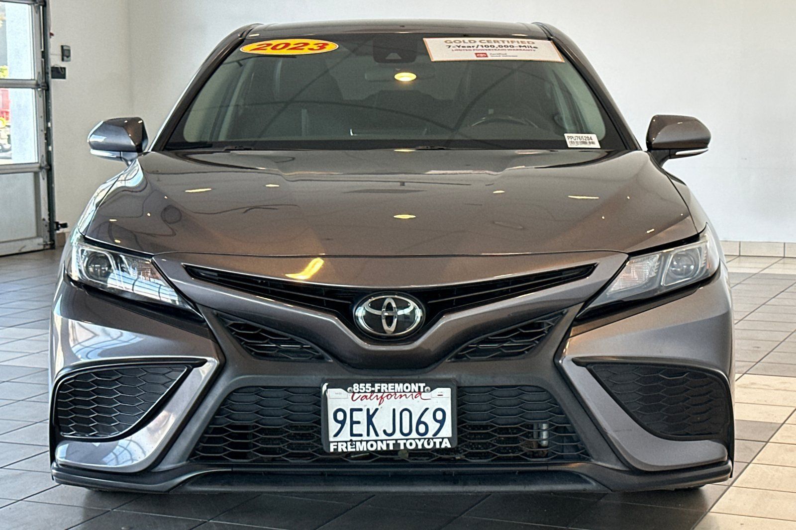 Certified 2023 Toyota Camry SE FWD image 9
