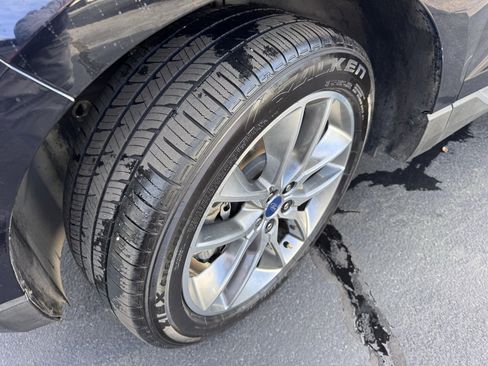 Used 2016 Ford Edge Titanium w/ Equipment Group 301A image 16