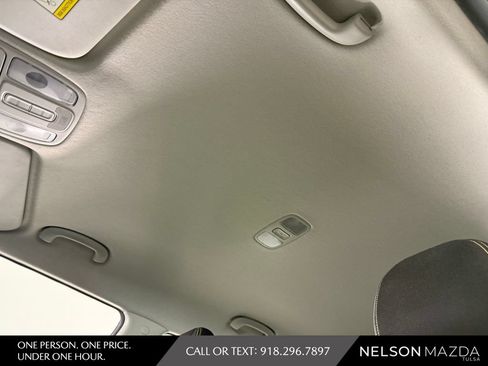 Used 2016 Kia Soul + FWD image 22