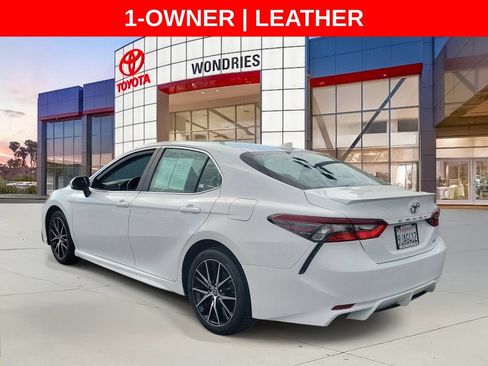 Used 2024 Toyota Camry SE FWD image 5