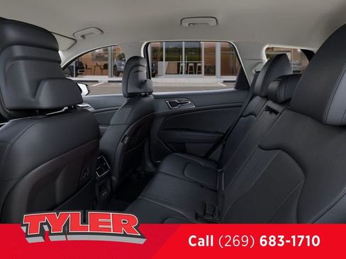 New 2026 Kia Sportage EX FWD image 19