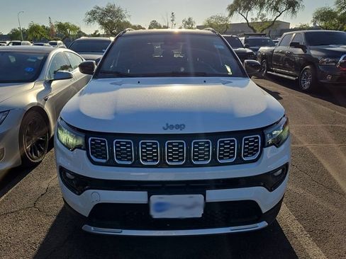 Used 2026 Jeep Compass Limited AWD/4WD image 7