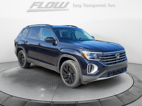 New 2026 Volkswagen Atlas SE AWD/4WD image 1
