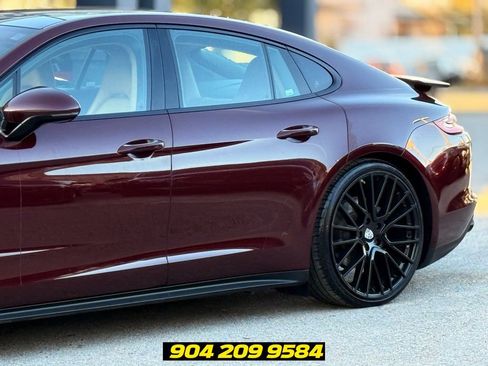 Used 2020 Porsche Panamera 4 AWD/4WD image 3