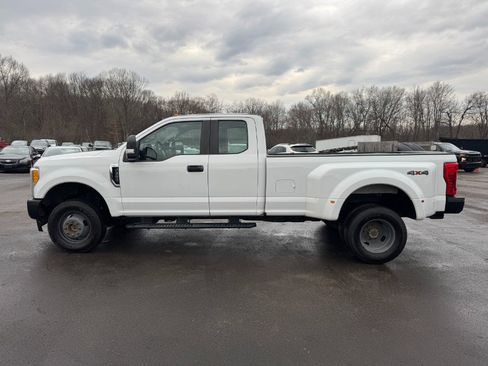 Used 2017 Ford F350 XL w/ Power Equipment Group image 2