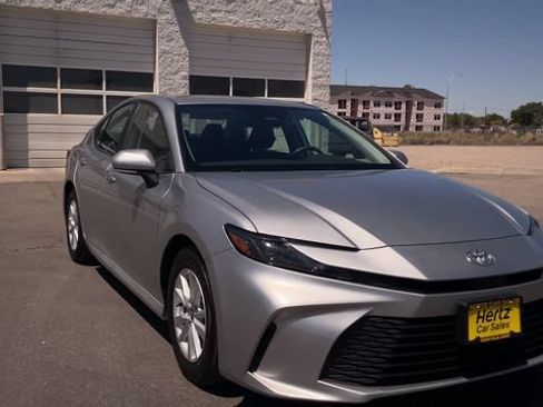 Used 2026 Toyota Camry LE FWD image 4