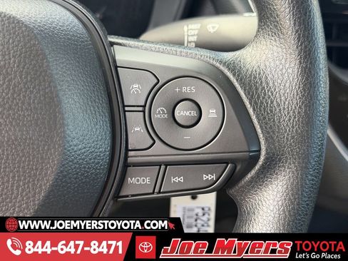 Used 2026 Toyota Corolla LE image 22