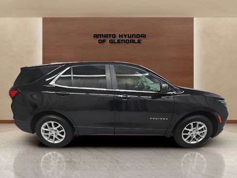 Used 2024 Chevrolet Equinox LT w/ Driver Convenience Package AWD/4WD image 8