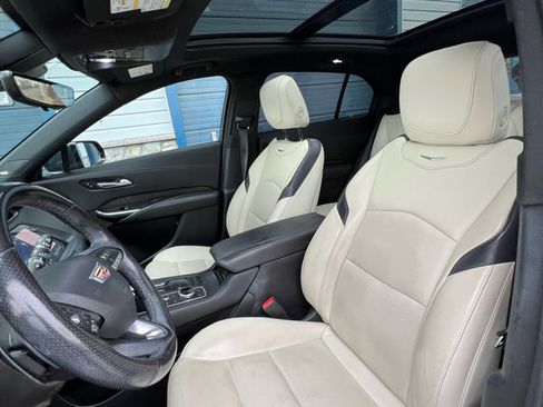 Used 2021 Cadillac XT4 Sport image 17