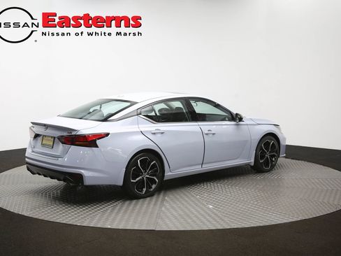 Used 2023 Nissan Altima 2.5 SR w/ SR Premium Package FWD image 41