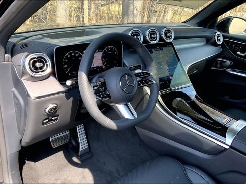 New 2026 Mercedes-Benz GLC 300 4MATIC image 9
