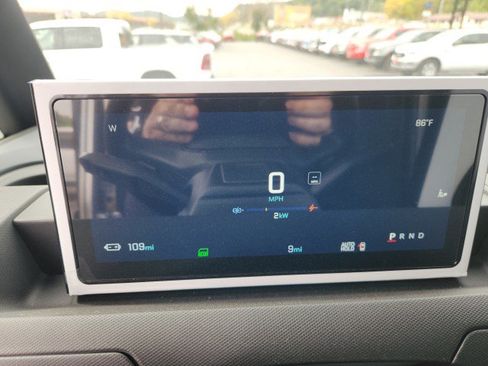 New 2025 Chevrolet Brightdrop 400 w/ Battery Pack, Max Range image 20