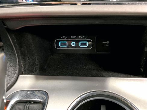 Used 2021 Jeep Grand Cherokee Laredo AWD/4WD image 37