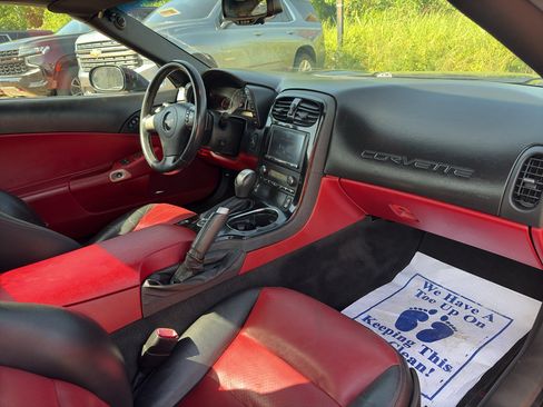 Used 2008 Chevrolet Corvette Convertible w/ Preferred Equipment Group RWD image 11