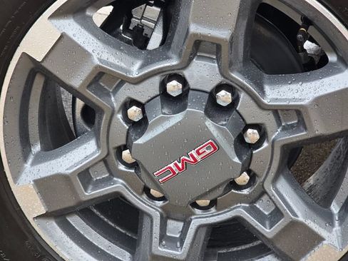 New 2026 GMC Sierra 2500 SLE AWD/4WD image 10
