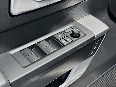 New 2024 Toyota Tundra Platinum image 16