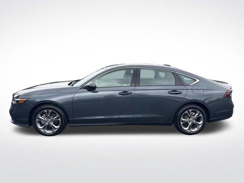 Used 2024 Honda Accord EX image 2