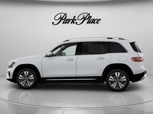 Certified 2026 Mercedes-Benz GLB 250 image 8