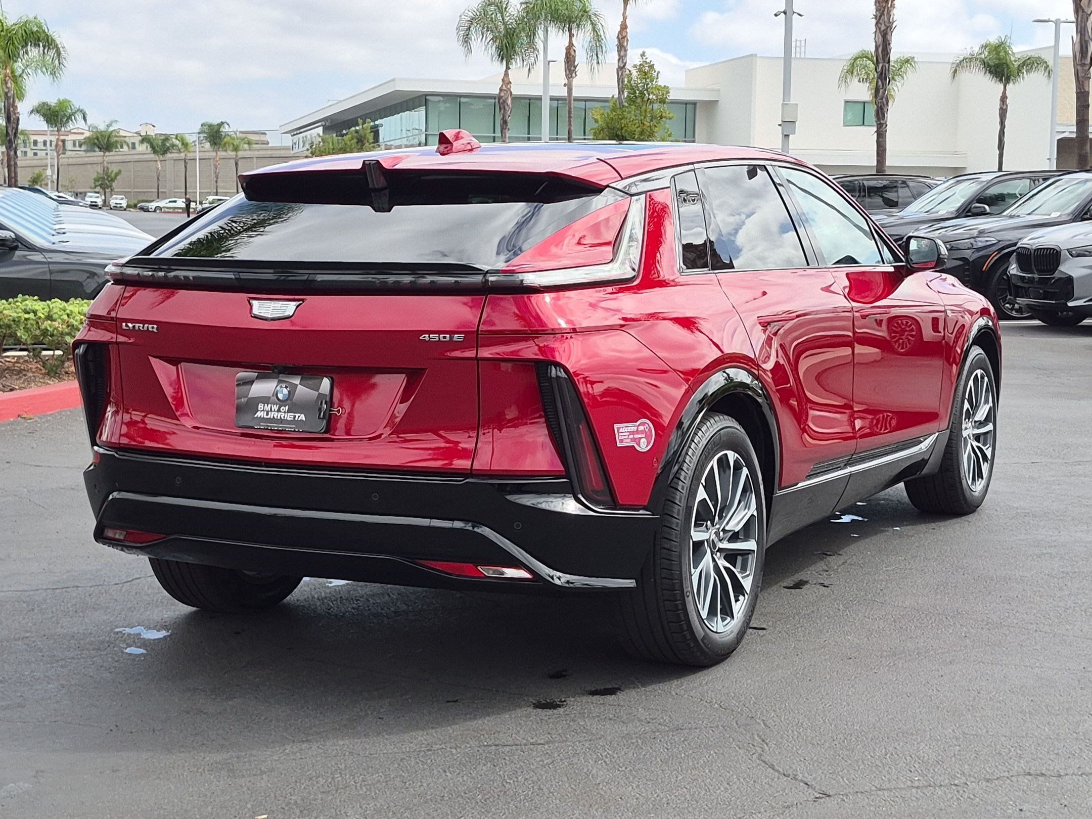 Used 2024 Cadillac Lyriq Sport RWD image 10