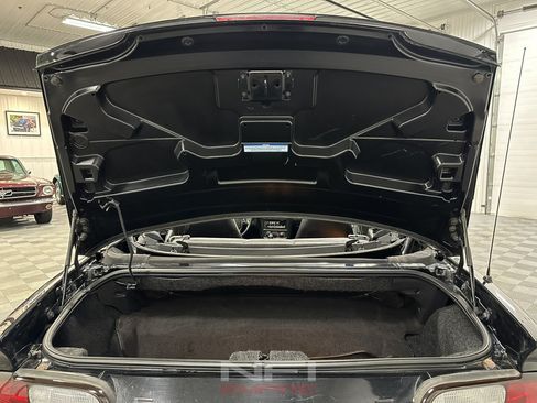 Used 2002 Chevrolet Camaro Z28 RWD image 48