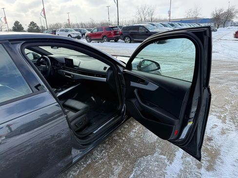 Used 2017 Audi A4 2.0T Premium w/ Convenience Package image 24