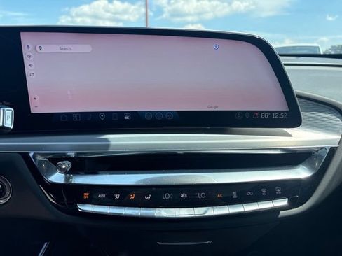 Certified 2024 Cadillac Lyriq Luxury AWD/4WD image 7