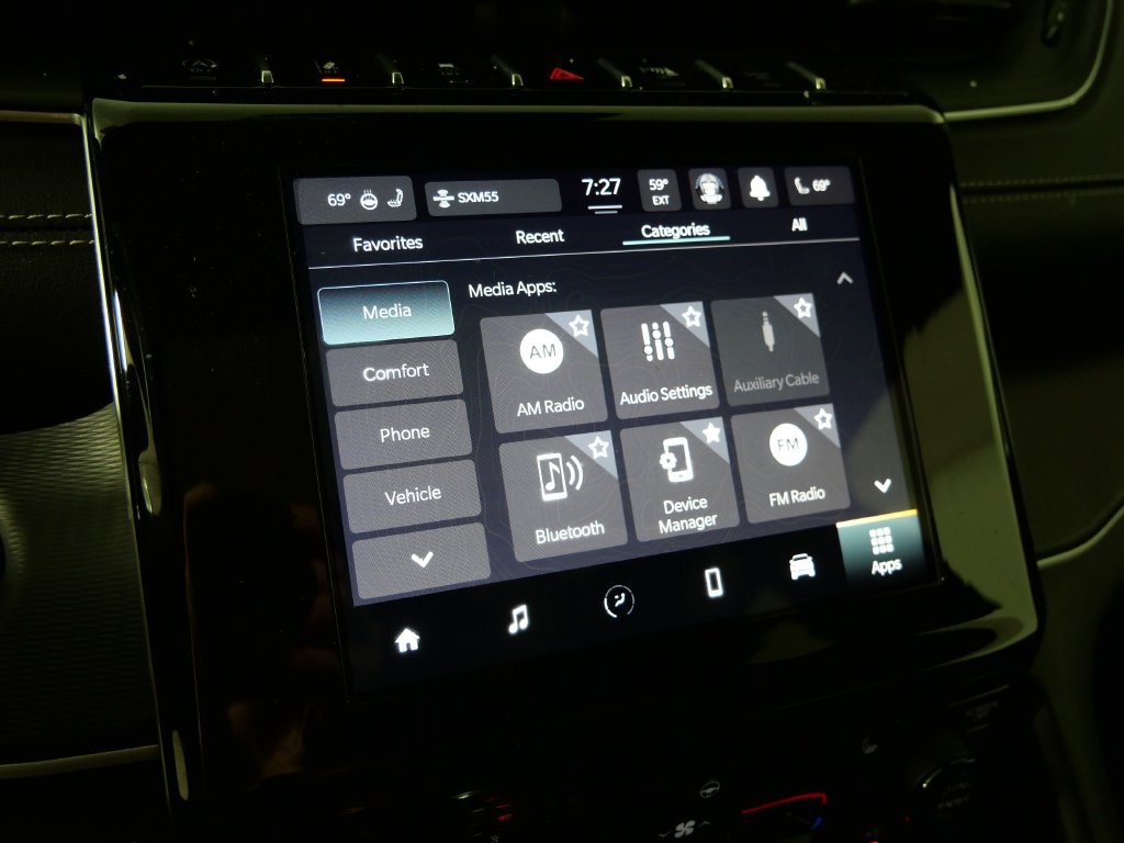 Used 2024 Jeep Grand Cherokee L Altitude AWD/4WD image 30