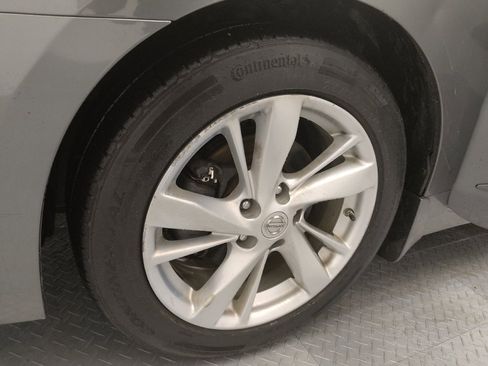 Used 2015 Nissan Altima 2.5 SV image 31