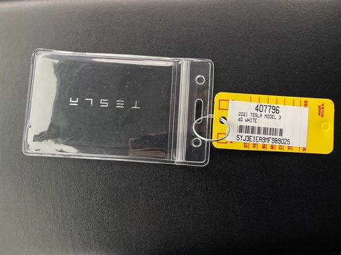 Used 2021 Tesla Model 3 Standard Range Plus RWD image 26