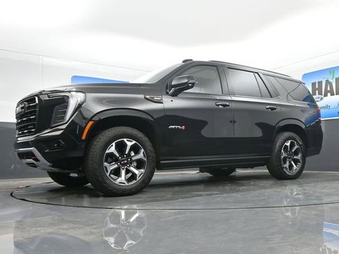 Used 2025 GMC Yukon AT4 Ultimate AWD/4WD image 22