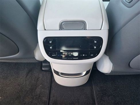 New 2026 Hyundai Ioniq 9 Calligraphy image 14
