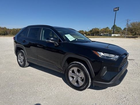 Used 2024 Toyota RAV4 XLE image 6