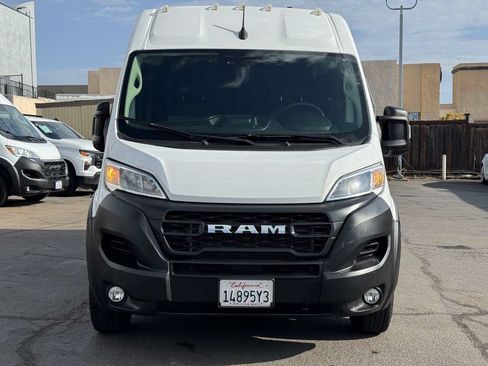 Used 2025 RAM ProMaster 2500 w/ Convenience Group FWD image 5