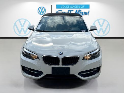Used 2016 BMW 228i Convertible image 2