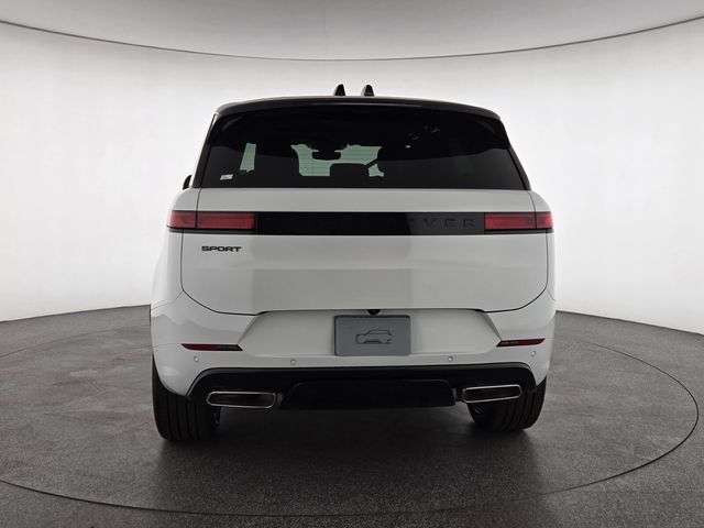 New 2026 Land Rover Range Rover Sport Dynamic SE AWD/4WD image 7