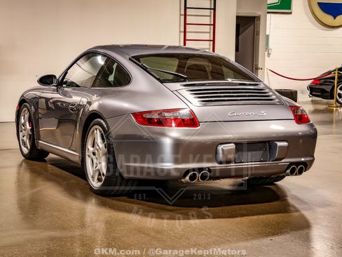 Used 2005 Porsche 911 Carrera S RWD image 7