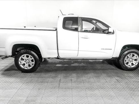 Used 2022 Chevrolet Colorado LT w/ Fleet Safety Package RWD image 8