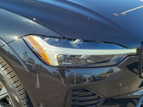 Certified 2025 Volvo XC60 B5 Plus w/ Climate Package image 11